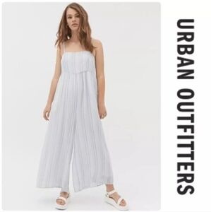 Urban Outfitters Taylor Wide Leg Jumpsuit White Blue Gray Stripe Size Small‎